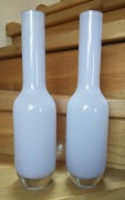 Dwa dzbanki lawendowe szkło skandynawski 34cm