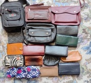 Saszetki i portfele. Używane. 19 sztuk. 