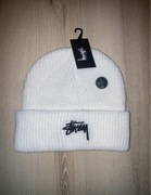 czapka zimowa stussy biała