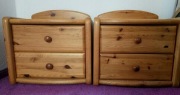 Szafka nocna sosnowa z dwoma szufladami,  2szt.