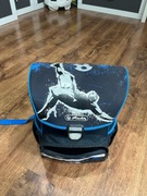 Tornister używany w dobrym stanie