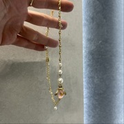 naszyjnik z żukiem i perełkami by Dziubeka Midnight Forest