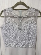 Sukienka elegancka koronkowa z marszczeniami M/L Varlesca