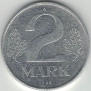 Niemcy NRD DDR 2 marki 1982 A - 27 mm - nr 1