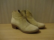 Ryłko botki 36 zamszowe beżowe/piaskowe