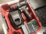 Wkrętarko-wiertarka udarowa PSBSAP 12 A1 zestaw Parkside Performance.