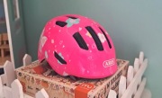 Kask Abus, Model: AKU-03 (Smiley) 45-50 cm, różowy