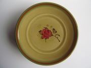 Talerze deserowe Tułowice miodowe talerzyki z czerwoną różą 10 sztuk