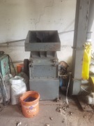 MŁYNEK/ROZDRABNIACZ DO TWORZYW SZTUCZNYCH