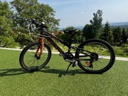 Rower czarno-czerwony HEAD 16 cali