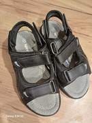 Sandały na rzepy czarne nowe 36