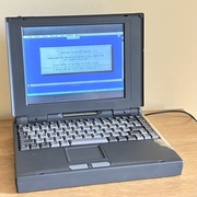 Laptop Medion Green751 Intel Pentium 100; 8 MB RAM, sprawne FDD, działa!