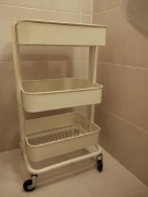 Sprzedam wózek Ikea Raskog kremowy