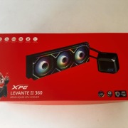ADATA LEVANTE II 360 - chłodzenie wodne z efektem lustra