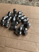 Honda CRV IV nakrętki kół 