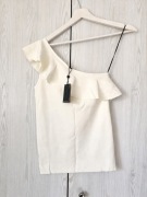 Kremowa bluzka na jedno ramię z falbaną Massimo Dutti 5704 XS