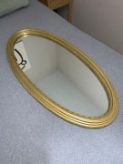 Lustro w złotej oprawie 104x52cm