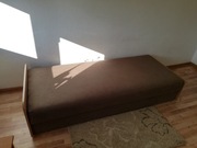 Tapczan ze skrzynia sztuk 5 cena 90pln za sztuke