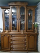 Drewniany dębowy kredens