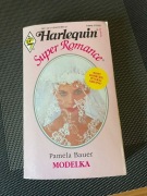 Modelka Pamela Bauer harlequin