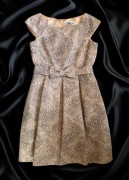 Elegancka różowo-szara sukienka A-line z kokardą BBStudio