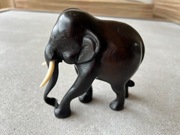 Figurka rzeźba drewniana - słoń afrykański słonik ciężki heban vintage