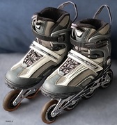 Rolki B-Square rozm 39 wkładki 25,0 cm ABEC 7 Ochraniacze, hamulec zapasowy