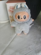 Brelok pluszowy LaBuBu lalka figurka niespodzianka prezent pluszak HIT 2025