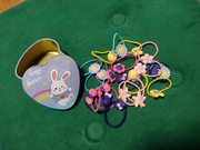 Ozdobne gumki do włosów + pudełko 