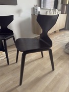 sprzedam oryginalne dunskie drewniane krzesla KVIK