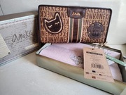 Nowy portfel Anekke Canada