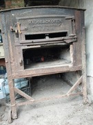 Zabytkowy piec szamotowy