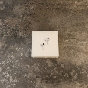 Słuchawki AirPods 2 Pro - w pełni nowe, okazja