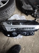Reflektor prawy Volvo S90 numer 31446507 