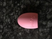 Brushegg , czyścik do pędzli / jasny róż