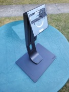 Solidna, 2,7 kg stopa, podstawa, uchwyt do monitora IIYAMA VESA 100X100