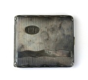 ART DECO Papierośnica 1920 1930 Alpacca Cechowana Monogram FH