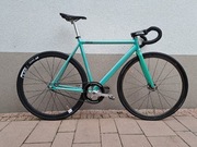 8bar krzberg ostre koło brakeless 53cm