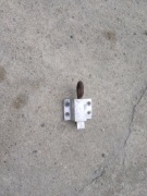 Element zamka drzwi okna zatrzask zamek wkładka blokada PRL haczyk