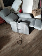 Fotel masujący, rozkładany elektrycznie