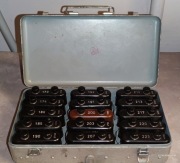 Radiostacja 10RT kaseta z kwarcami.