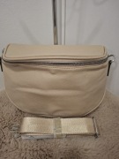 Torebka damska typu kuferek 