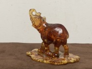 Międzywodzie Słoń Stara Figurka z Bursztynu z Prl