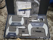 ZESTAW MIKROMETRÓW 0-100MM ZEWNĘTRZNYCH 4SZT 272370503 LIMIT