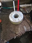 Transformator toroidalny 