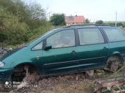 Sprzedam na części lub poszczególne części 