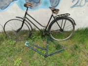 Rower i rama z częściami Mesko Olimpia 1966 i 1968