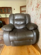 Fotel skórzany, elektrycznie rozkładany