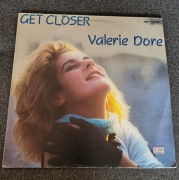 Valerie Dore - Get Closer (12") Italo-disco