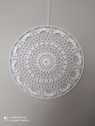 Ozdoba na ścianę/ okno - serwetka w obręczy